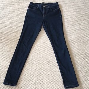 🚫SOLD on E🅱AY Express High Rise Jean Legging 4