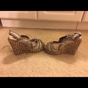 🎀 summer wedges