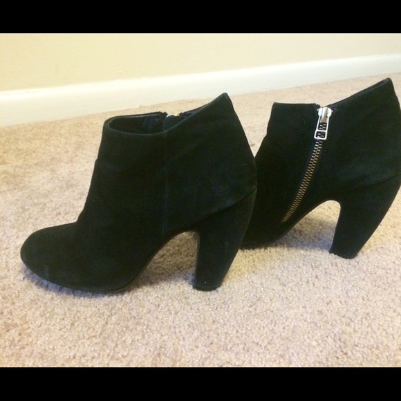 Steve Madden Penelope Booties