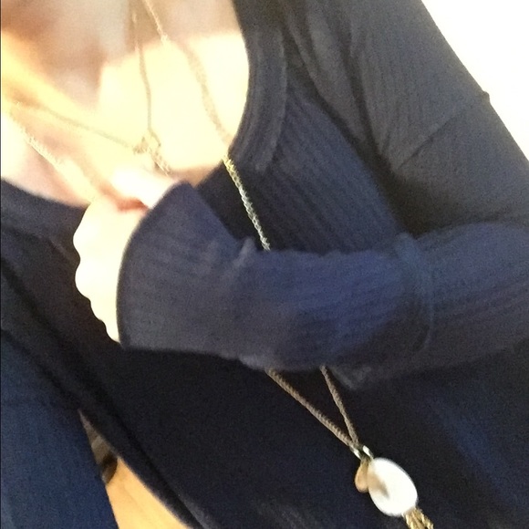 Navy waffle knit top🍁 - Picture 2 of 3