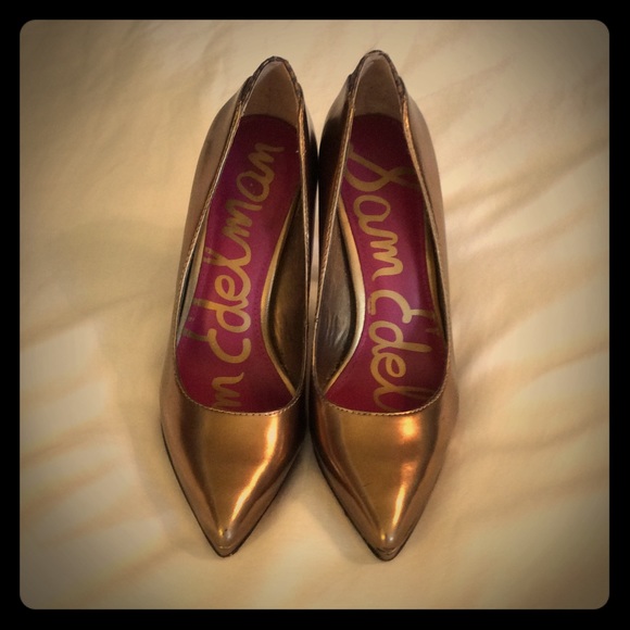 Beautiful copper colored Sam Edelman pumps