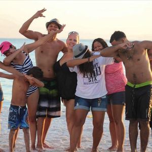 Meet your Posher, Carla