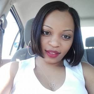 Meet your Posher, Ayshia