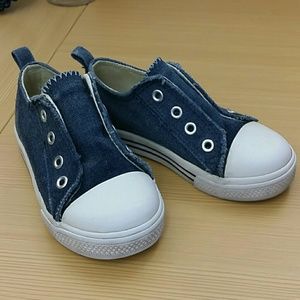 Toddler / Little kids unisex slip on tennis shoes