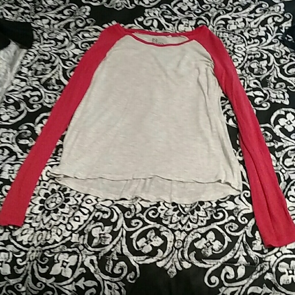 High low coral sleeve long sleeve shirt