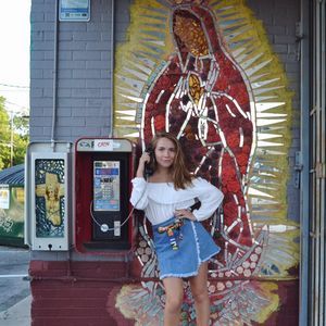 Meet your Posher, Caroline