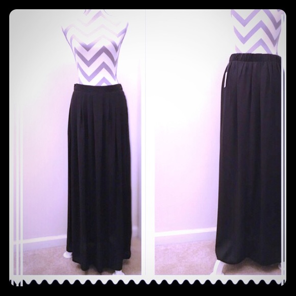 Black Sheer Maxi Dress With Lining Size M - Picture 1 of 2