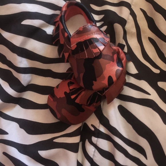 Moccasins - Picture 1 of 3