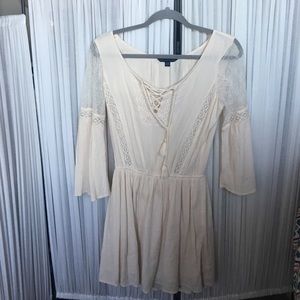 American Eagle / Lacy  boho dress