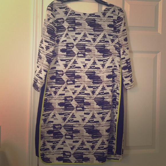 VINCE CAMUTO SIZE 12