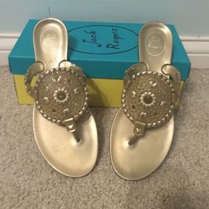NWT gold Jack Roger jelly sandals size 7.
