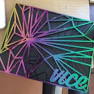 NEW Vice Eyeshadow Palette