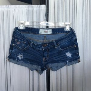 Hollister / short shorts