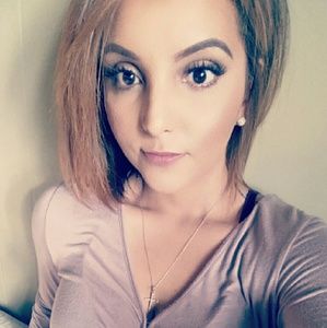 Meet your Posher, Jazmin