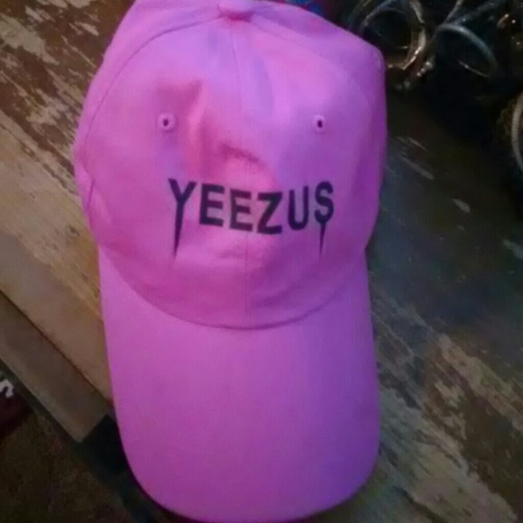 Womena yeezys Hat