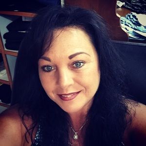 Meet your Posher, Dawn