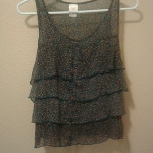 Super cute Mossimo floral shirt