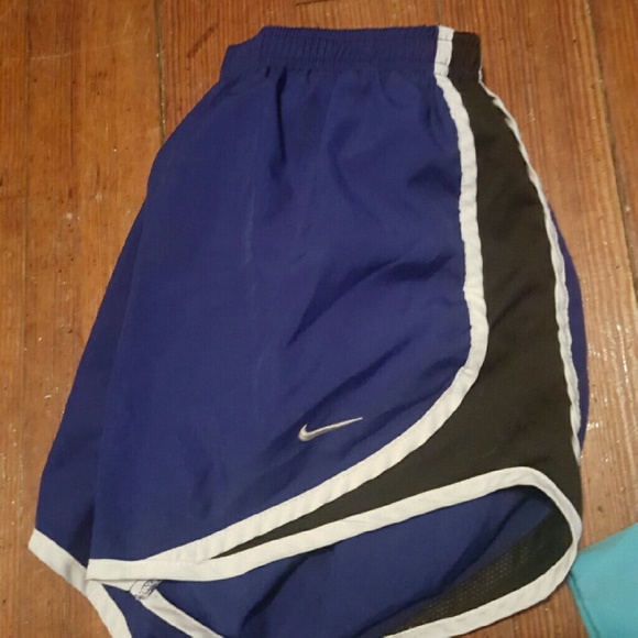 Nike shorts has lining