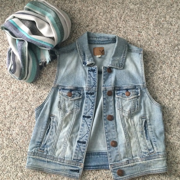 American Eagle denim vest
