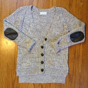⭐️SOLD⭐️sweater cardigan