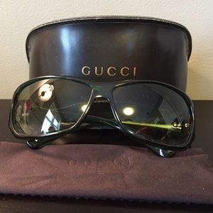 Gucci Sunglesses with Horsebit Logo