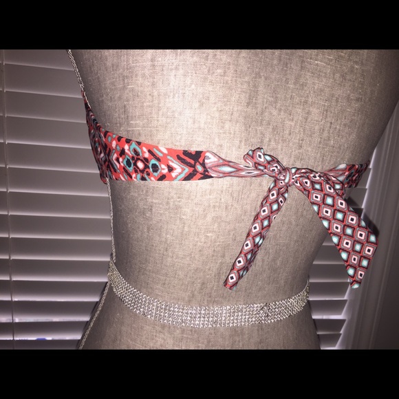 Tribal Pattern Bathing Suit Top - Picture 4 of 4