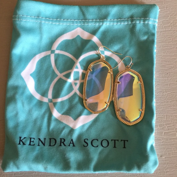 Kendra Scott- Danielle iridescent earrings