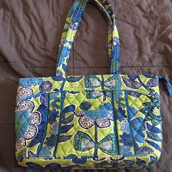 Like new Vera Bradley Bag