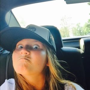 Meet your Posher, Rhonda