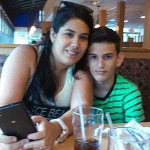 Meet your Posher, Isabel