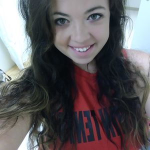 Meet your Posher, Courtney