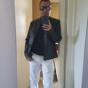 Meet your Posher, Manny