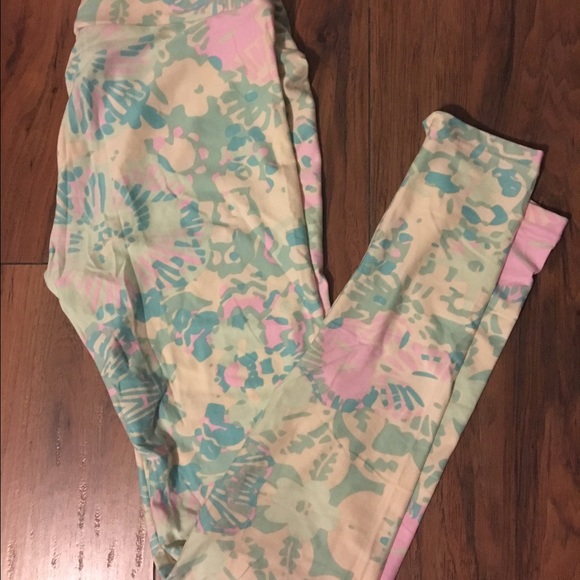 Lularoe NWT one size leggings