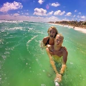 Meet your Posher, Jamie