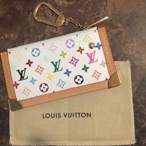 Authentic & NEW Louis Vuitton 💋