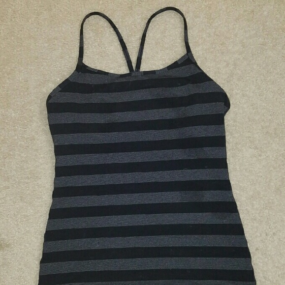 Lululemon power Y tank 6