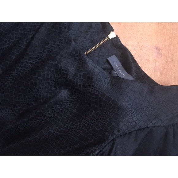 Patterned Silk Dress - Picture 2 of 3