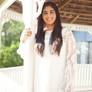 Meet your Posher, Tara