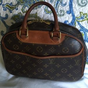 Vintage Louis Vuitton Deauville