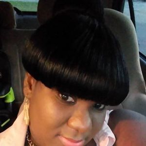 Meet your Posher, Tiffany