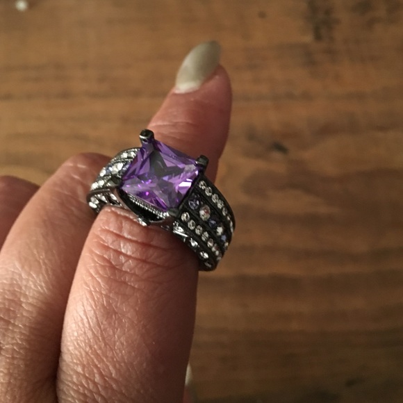 Ring