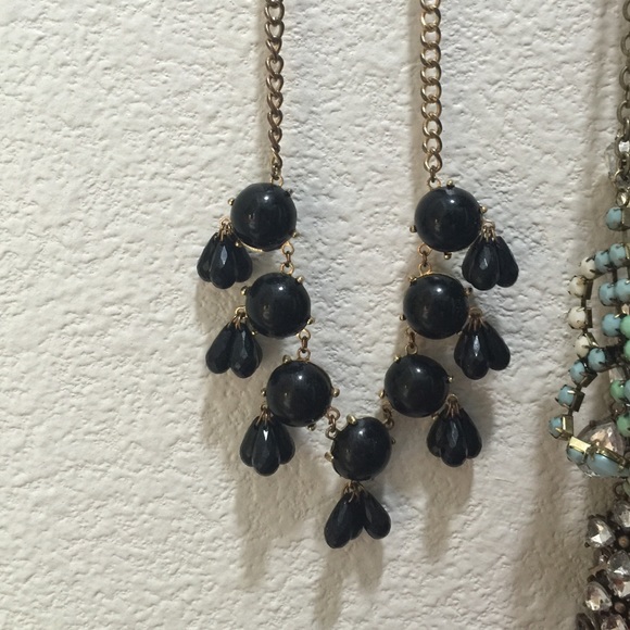 Black bobble necklace