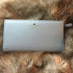 🆕 Kate Spade Cobble Hill Stacy Sky Blue Wallet