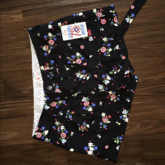Brand new adorable shorts!
