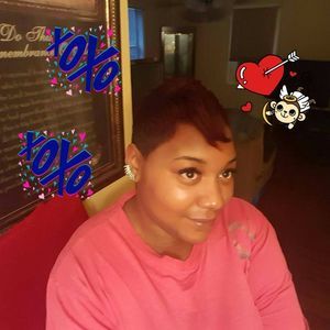 Meet your Posher, Deborah