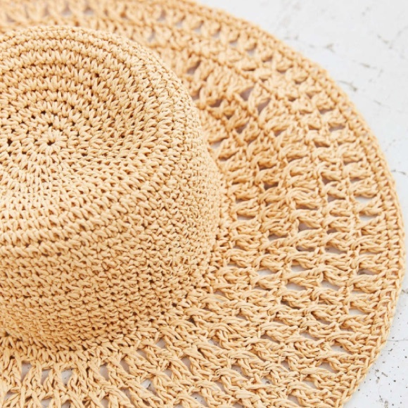 Urban Outfitters Kimchi Blue exclusive floppy hat - Picture 2 of 5