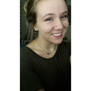 Meet your Posher, Christine