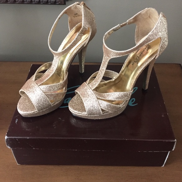 Gold glitter heels
