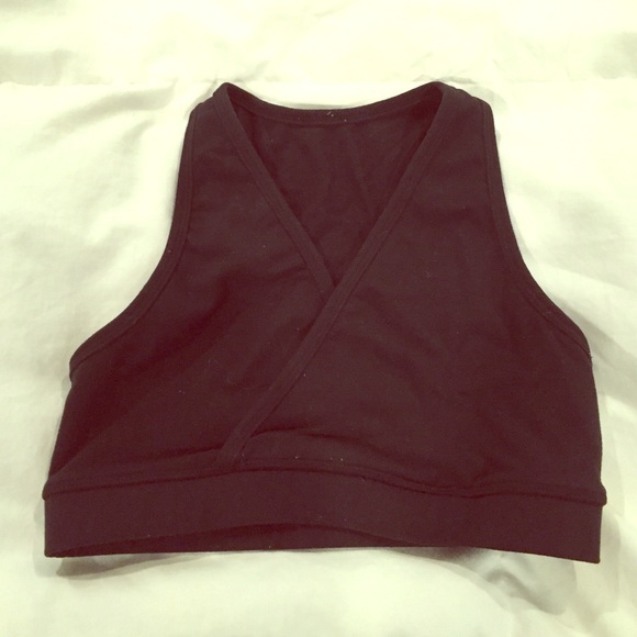 Lululemon black sports bra