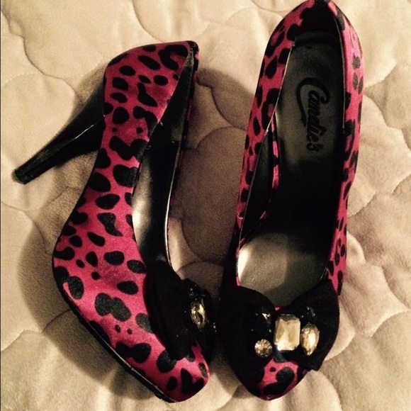 Candies - Picture 1 of 4